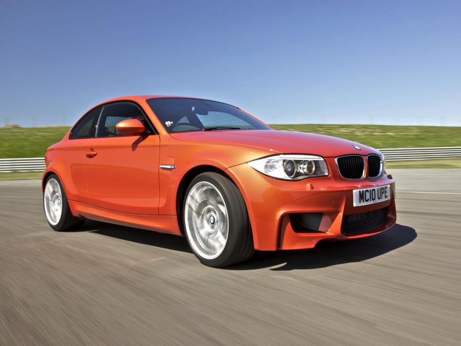  BMW 1-Series M Coupe 2011 года  (UK) (фото 12 из 30)
